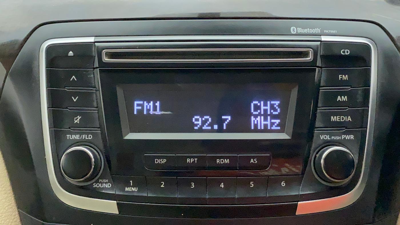 2015 Maruti Ciaz  ZDI SHVS, Diesel, Manual, 70,432 km, Infotainment System