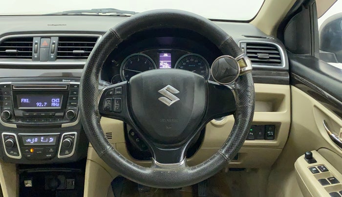 2015 Maruti Ciaz  ZDI SHVS, Diesel, Manual, 70,432 km, Steering Wheel Close Up