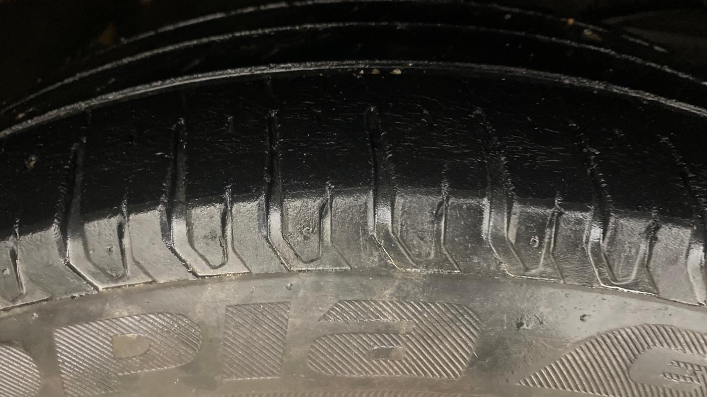 2020 Maruti XL6 ALPHA MT, Petrol, Manual, 67,740 km, Right Front Tyre Tread
