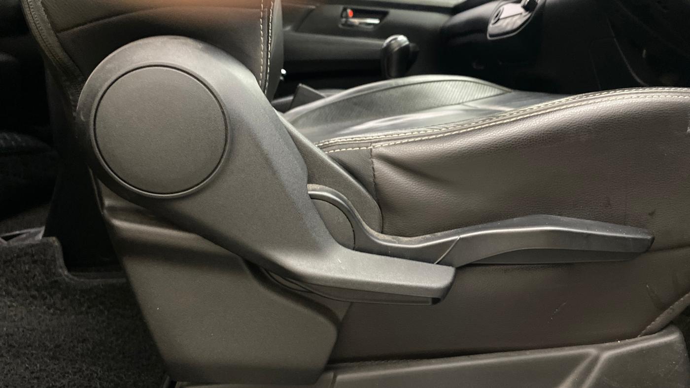 2020 Maruti XL6 ALPHA MT, Petrol, Manual, 67,740 km, Driver Side Adjustment Panel