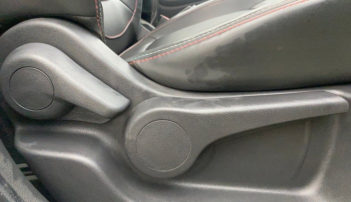 2019 Renault Captur PLATINE DIESEL , Diesel, Manual, 63,970 km, Driver Side Adjustment Panel