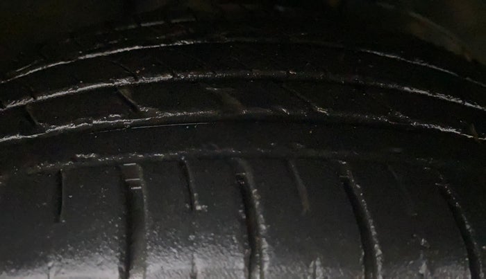 2019 Renault Captur PLATINE DIESEL , Diesel, Manual, 63,970 km, Right Front Tyre Tread