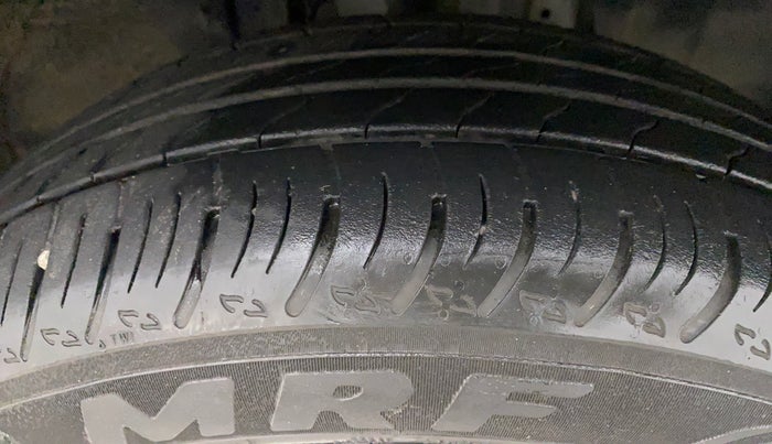 2023 Nissan MAGNITE XV PREMIUM, Petrol, Manual, 19,730 km, Right Front Tyre Tread