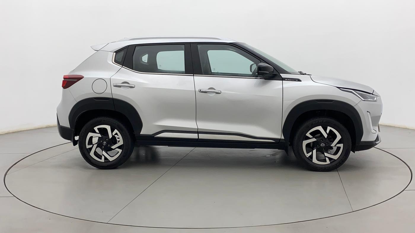 2023 Nissan MAGNITE XV PREMIUM, Petrol, Manual, 19,730 km, Right Side View