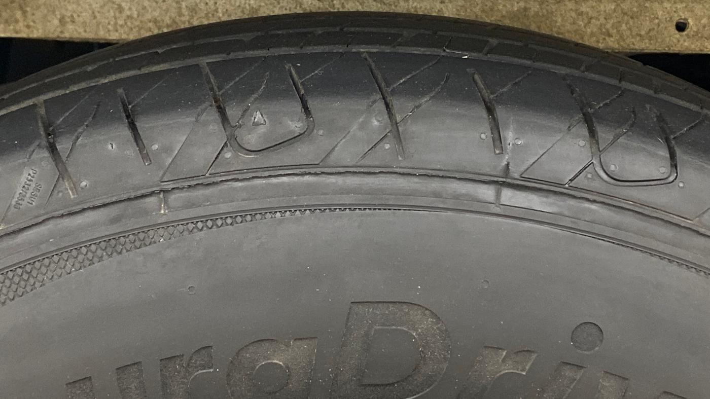 2025 Mahindra Bolero B6, Diesel, Manual, 9,516 km, Right Rear Tyre Tread