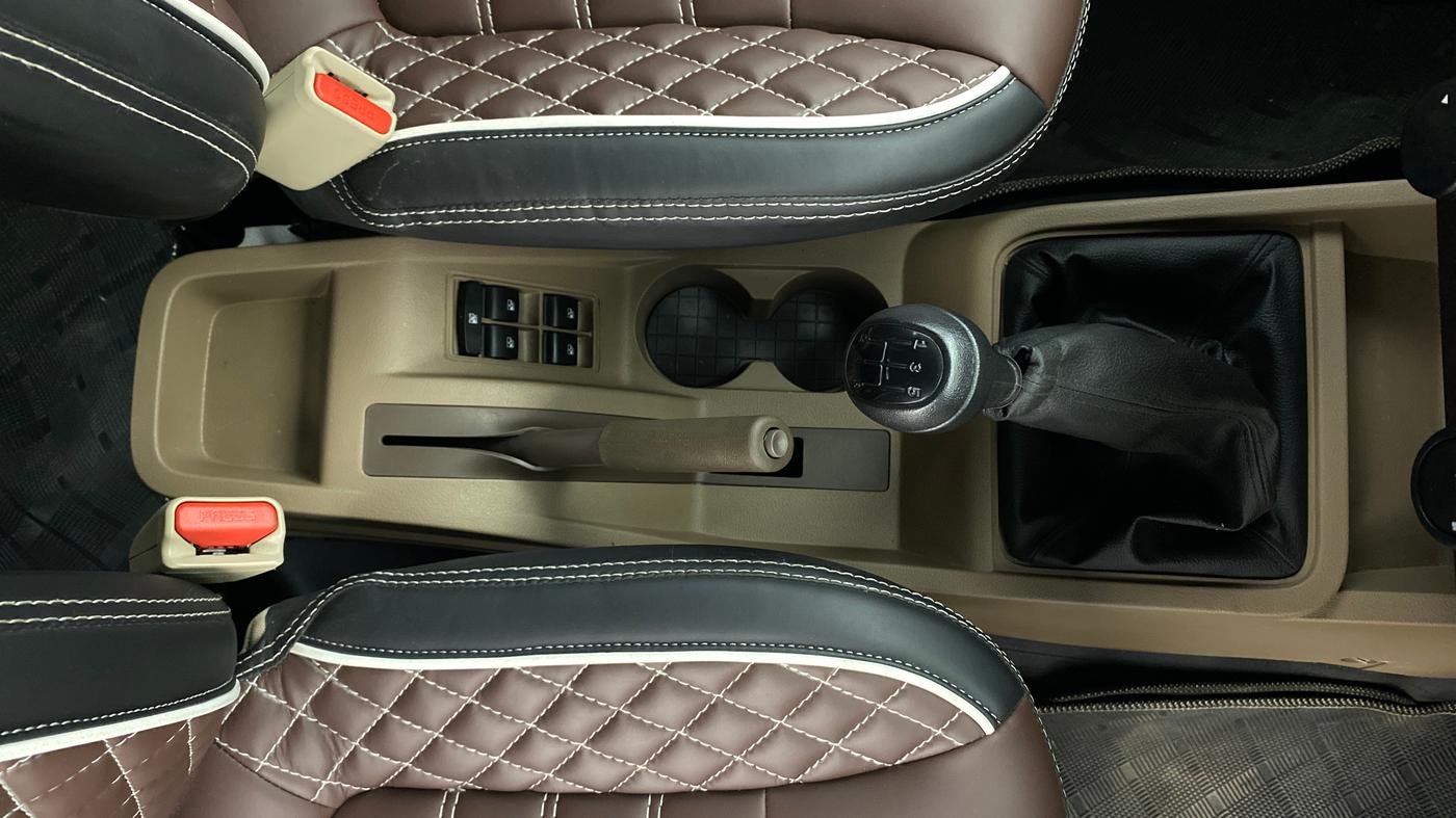 2025 Mahindra Bolero B6, Diesel, Manual, 9,516 km, Gear Lever