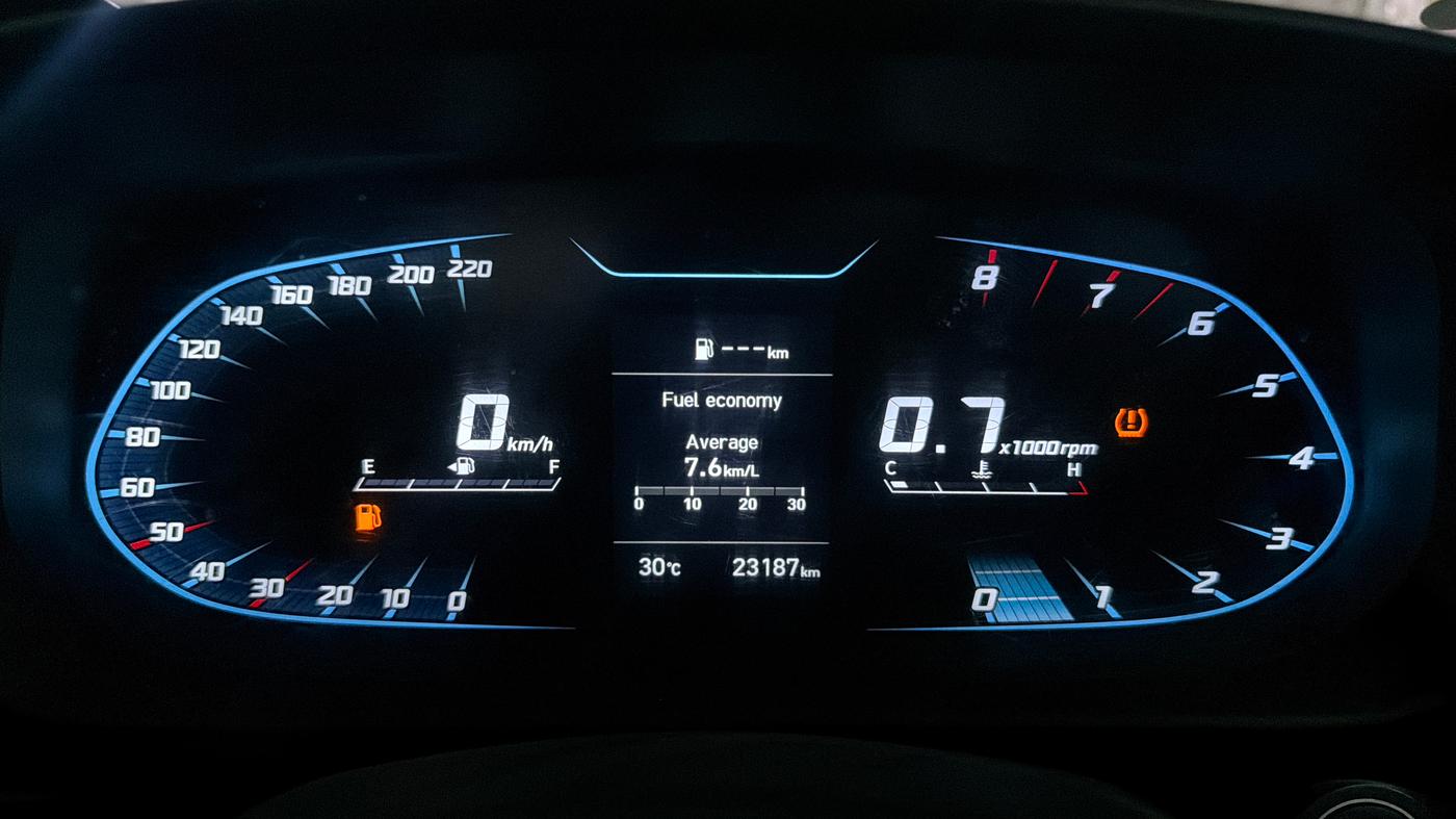 2023 Hyundai NEW I20 ASTA (O) 1.2 MT, Petrol, Manual, 23,176 km, Odometer Image