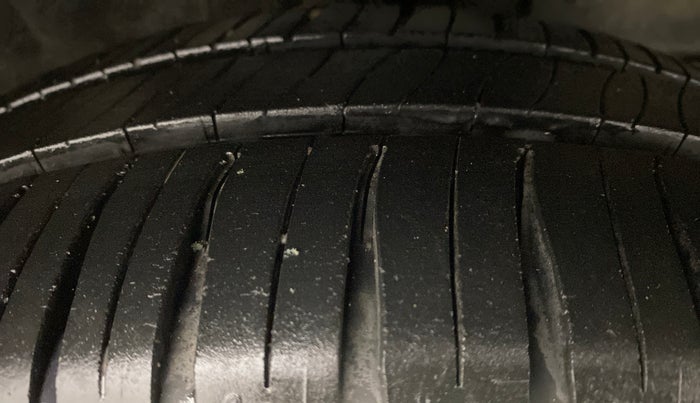 2011 Honda City S MT PETROL, Petrol, Manual, 72,897 km, Right Front Tyre Tread