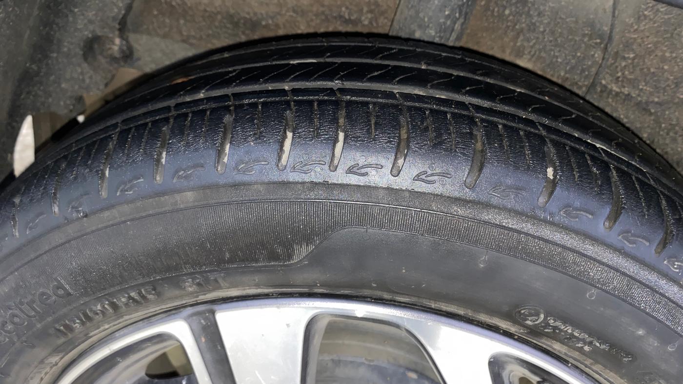 2023 Hyundai AURA SX 1.2 CNG, CNG, Manual, 31,633 km, Right Rear Tyre Tread