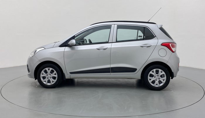2016 Hyundai Grand i10 SPORTZ 1.2 KAPPA VTVT, Petrol, Manual, 53,734 km, Right Side View