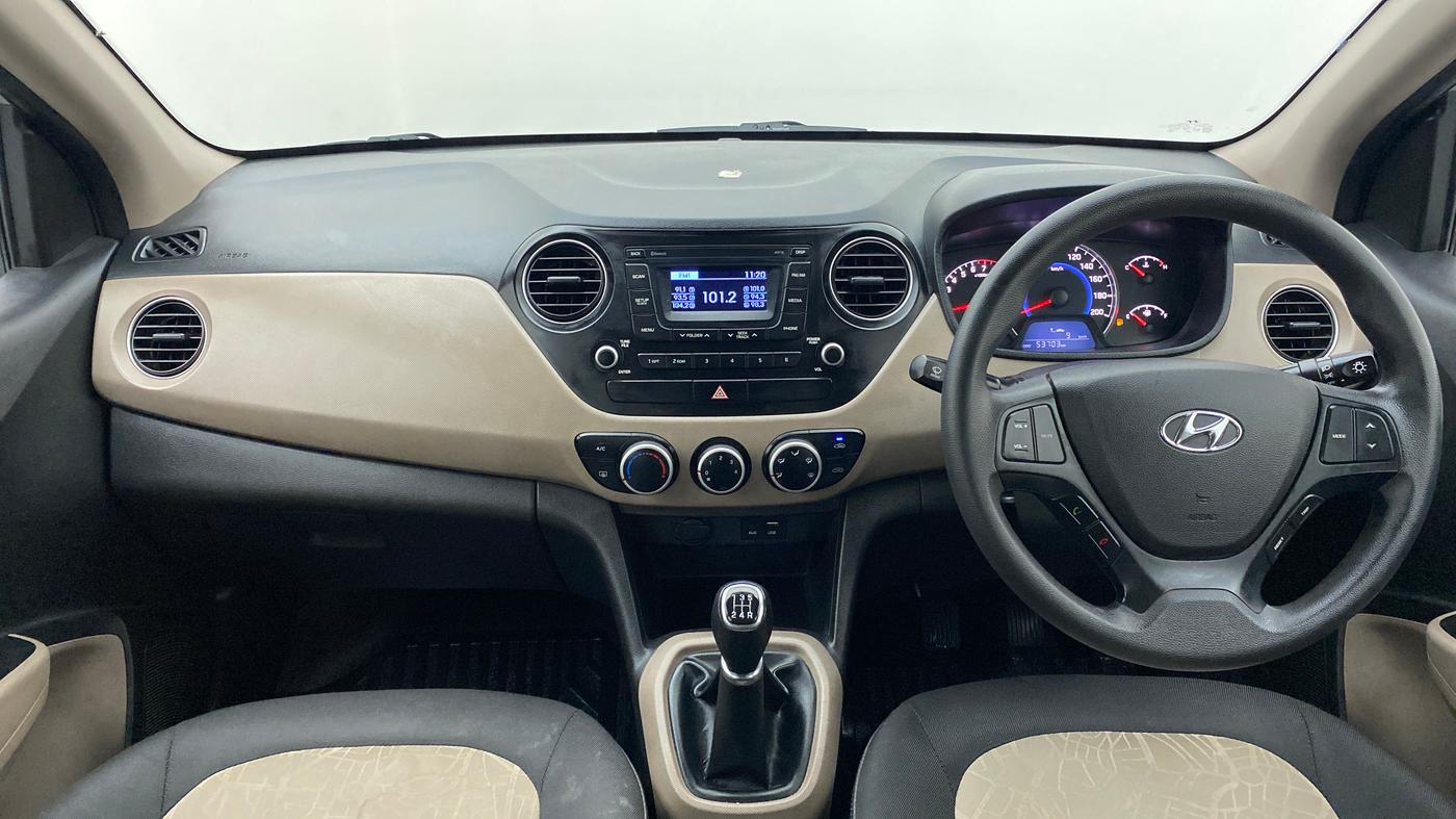 2016 Hyundai Grand i10 SPORTZ 1.2 KAPPA VTVT, Petrol, Manual, 53,734 km, Dashboard