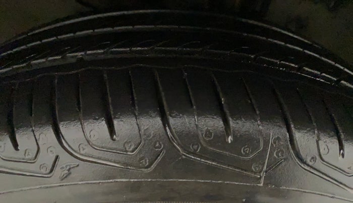 2022 Tata Tiago XM CNG, CNG, Manual, 23,255 km, Left Rear Tyre Tread