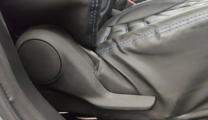 2023 Maruti Baleno SIGMA PETROL 1.2, Petrol, Manual, 22,027 km, Driver Side Adjustment Panel