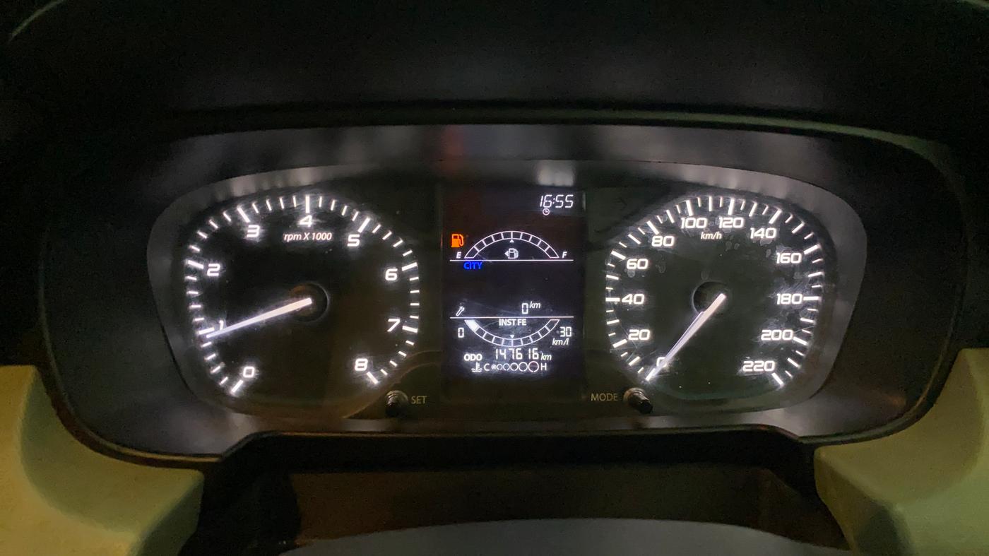 2022 Tata PUNCH ADVENTURE MT, Petrol, Manual, 1,47,605 km, Odometer Image