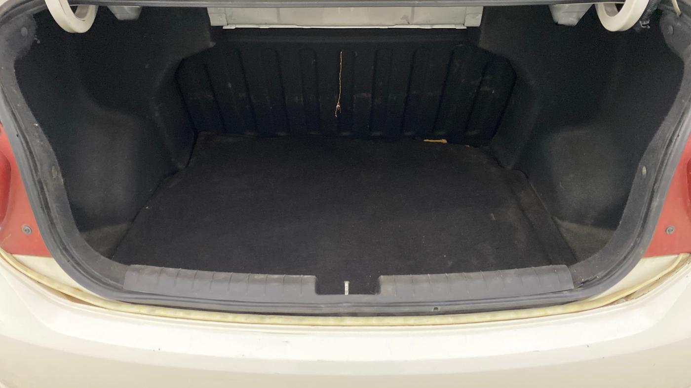 2016 Hyundai Xcent SX 1.2, Petrol, Manual, 46,903 km, Boot Inside
