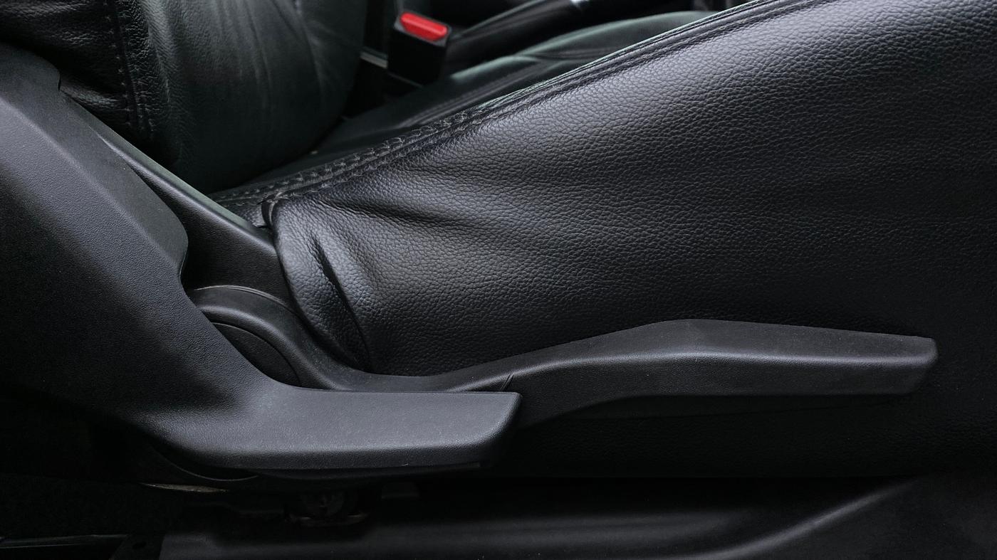 2019 Maruti Baleno ALPHA PETROL 1.2, Petrol, Manual, 21,581 km, Driver Side Adjustment Panel