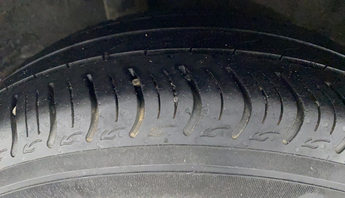 2018 Honda Amaze 1.2L I-VTEC V CVT, Petrol, Automatic, 36,778 km, Right Rear Tyre Tread