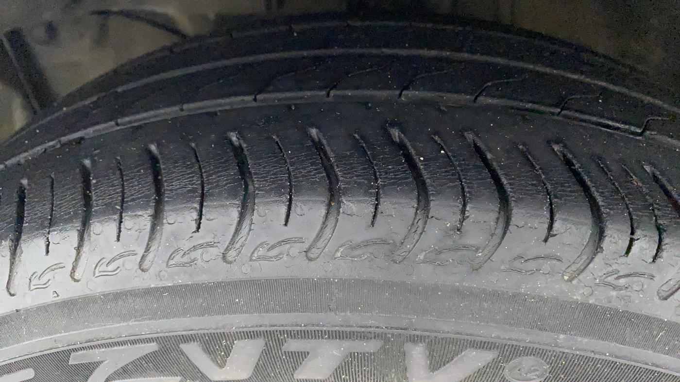 2018 Honda Amaze 1.2L I-VTEC V CVT, Petrol, Automatic, 36,778 km, Left Front Tyre Tread