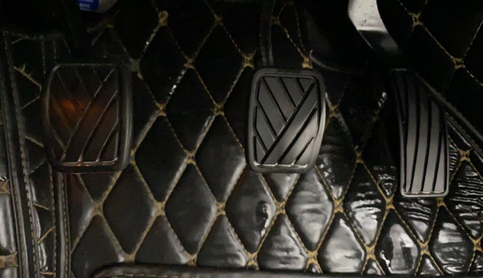 2022 Maruti BREZZA ZXI, Petrol, Manual, 42,466 km, Pedals