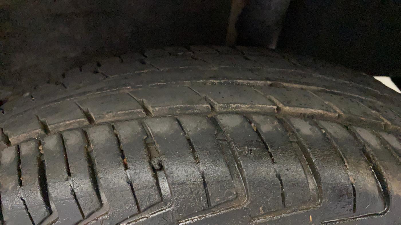 2019 Datsun Redi Go S 1.0 AMT, Petrol, Automatic, 15,979 km, Left Rear Tyre Tread