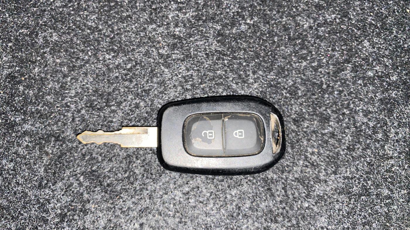 2019 Datsun Redi Go S 1.0 AMT, Petrol, Automatic, 15,979 km, Key Close Up