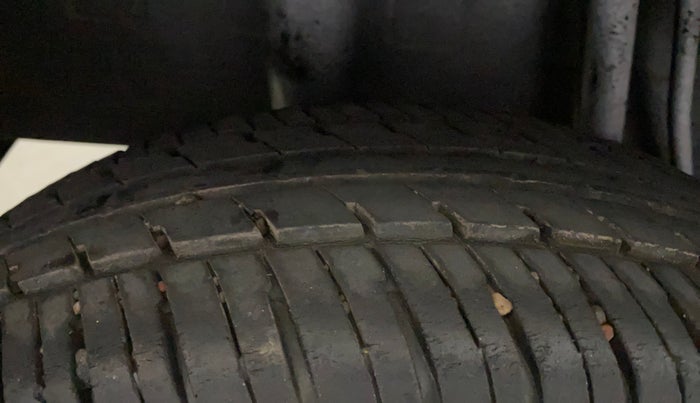 2019 Datsun Redi Go S 1.0 AMT, Petrol, Automatic, 15,962 km, Right Rear Tyre Tread