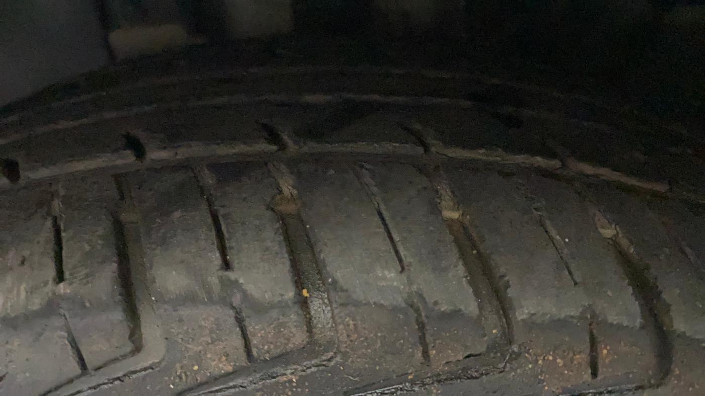 2019 Datsun Redi Go S 1.0 AMT, Petrol, Automatic, 15,979 km, Left Front Tyre Tread