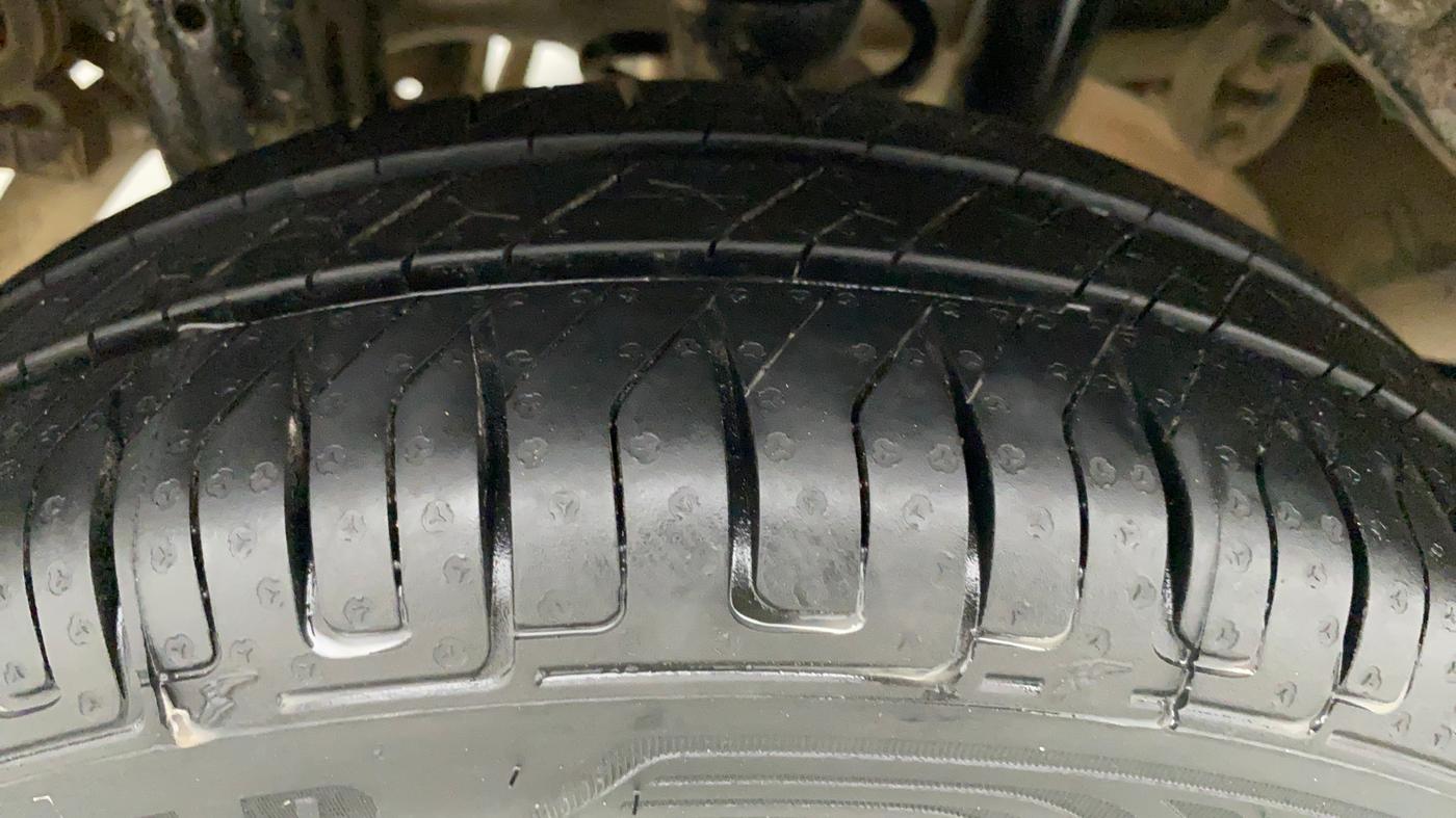 2014 Maruti Alto K10 VXI, Petrol, Manual, 47,899 km, Right Rear Tyre Tread