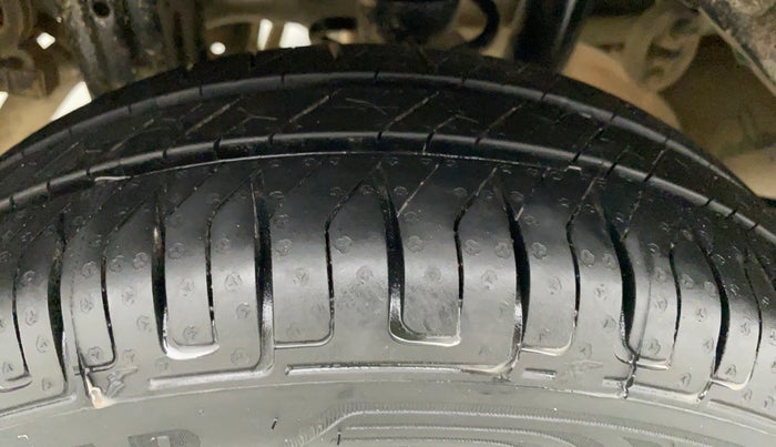2014 Maruti Alto K10 VXI, Petrol, Manual, 47,899 km, Right Rear Tyre Tread