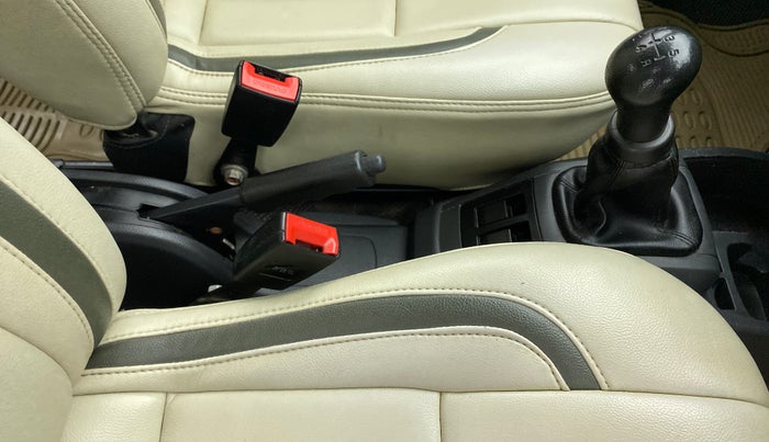 2017 Maruti Alto 800 LXI, Petrol, Manual, 47,118 km, Gear Lever