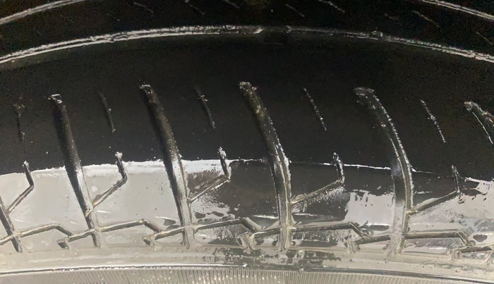 2022 Maruti Dzire VXI, Petrol, Manual, 36,736 km, Right Front Tyre Tread