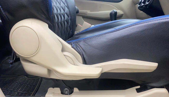 2022 Maruti Dzire VXI, Petrol, Manual, 36,736 km, Driver Side Adjustment Panel