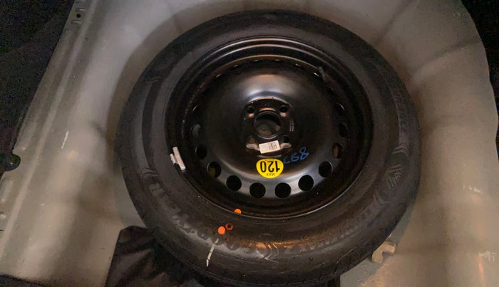 2023 Hyundai Verna SX 1.5 l MPI, Petrol, Manual, 50,633 km, Spare Tyre