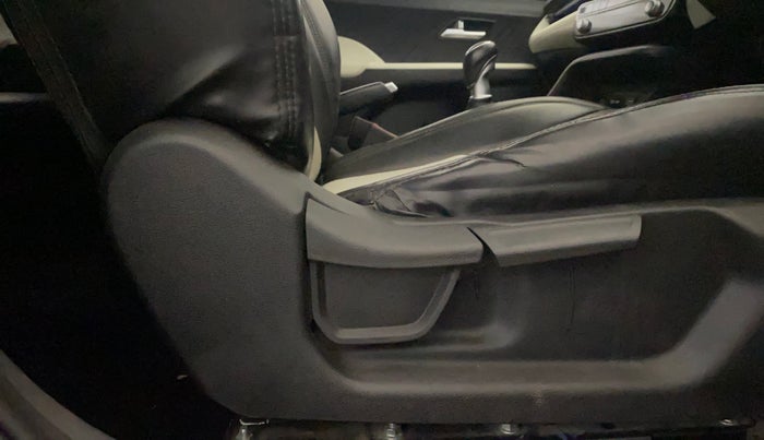 2023 Hyundai Verna SX 1.5 l MPI, Petrol, Manual, 50,633 km, Driver Side Adjustment Panel