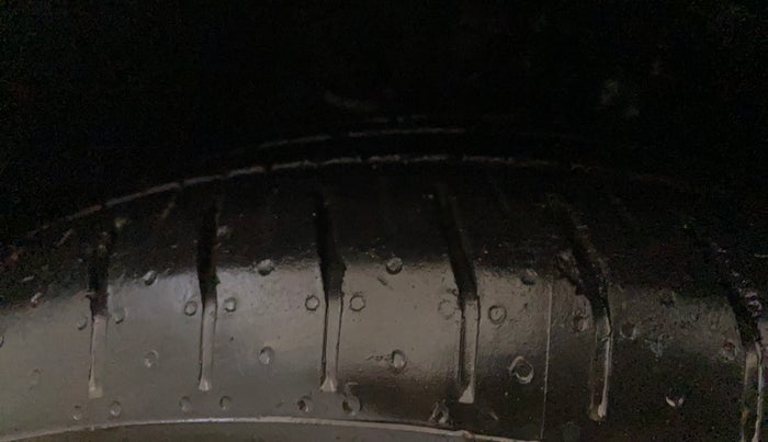 2023 Hyundai Verna SX 1.5 l MPI, Petrol, Manual, 50,633 km, Left Front Tyre Tread