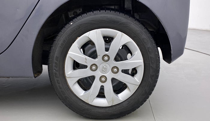 2016 Hyundai Eon MAGNA +, Petrol, Manual, 60,855 km, Left Rear Wheel