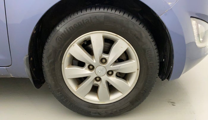 2014 Hyundai i20 SPORTZ 1.2, Petrol, Manual, 84,777 km, Right Front Wheel
