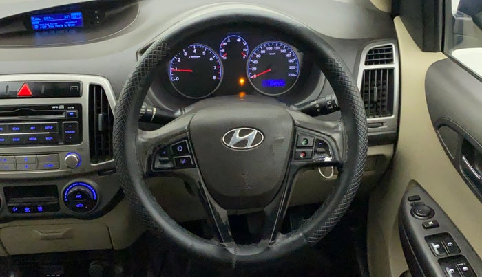 2014 Hyundai i20 SPORTZ 1.2, Petrol, Manual, 84,777 km, Steering Wheel Close Up