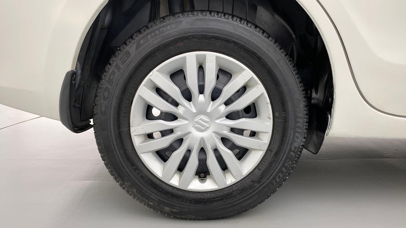 2020 Maruti Dzire VXI, Petrol, Manual, 49,520 km, Right Rear Wheel