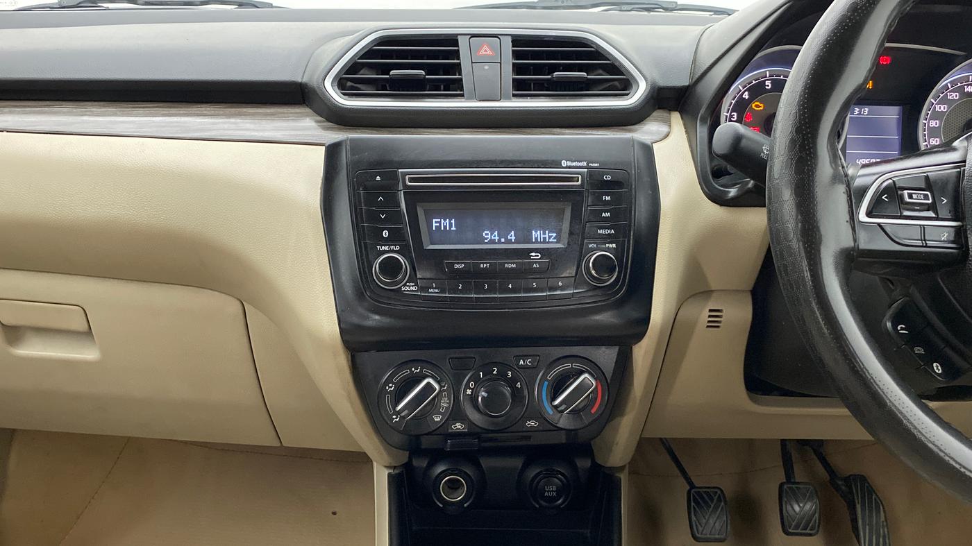 2020 Maruti Dzire VXI, Petrol, Manual, 49,520 km, Air Conditioner