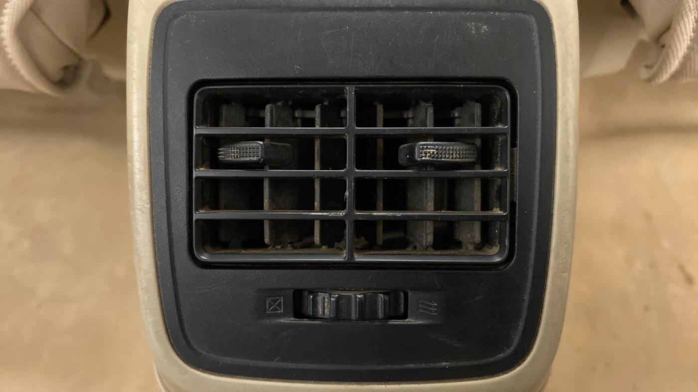 2020 Maruti Dzire VXI, Petrol, Manual, 49,520 km, Rear AC Vents