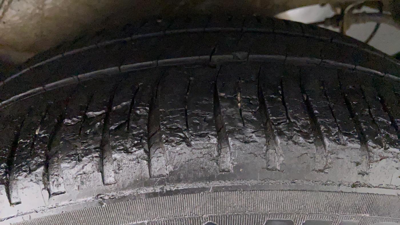 2017 Honda Jazz 1.2 SV MT, Petrol, Manual, 44,232 km, Left Front Tyre Tread