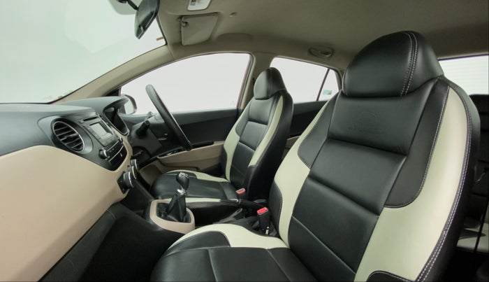 2015 Hyundai Grand i10 SPORTZ 1.2 KAPPA VTVT, Petrol, Manual, 1,14,071 km, Right Side Front Door Cabin