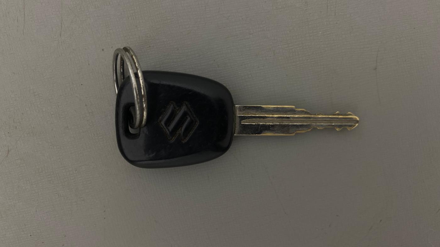 2016 Maruti Alto K10 VXI, Petrol, Manual, 83,238 km, Key Close Up