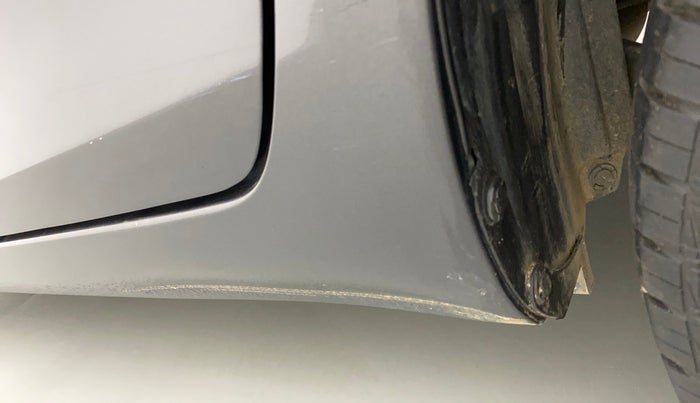 2017 Maruti Swift ZXI, Petrol, Manual, 42,809 km, Left running board - Slightly dented