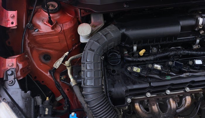 2020 Maruti Swift VXI AMT, Petrol, Automatic, 1,18,286 km, Engine View - Right