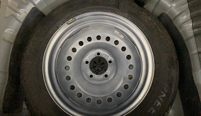 2023 Mahindra XUV300 W6 1.2 PETROL AMT, Petrol, Automatic, 22,980 km, Spare Tyre