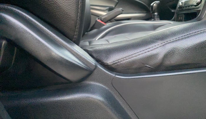 2018 Ford Ecosport TREND 1.5L DIESEL, Diesel, Manual, 94,343 km, Driver Side Adjustment Panel