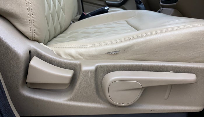 2021 Mahindra BOLERO NEO N 10, Diesel, Manual, 71,550 km, Driver Side Adjustment Panel