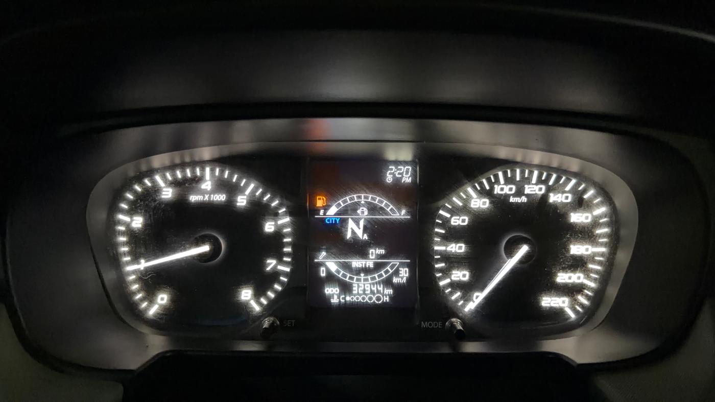 2023 Tata PUNCH ADVENTURE AMT, CNG, Automatic, 32,932 km, Odometer Image
